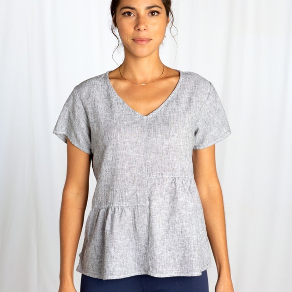 Cut Loose Patch Top Linen - Picture 7 of 9